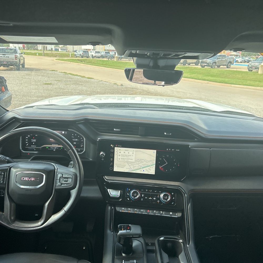 2023 GMC Sierra 1500 AT4