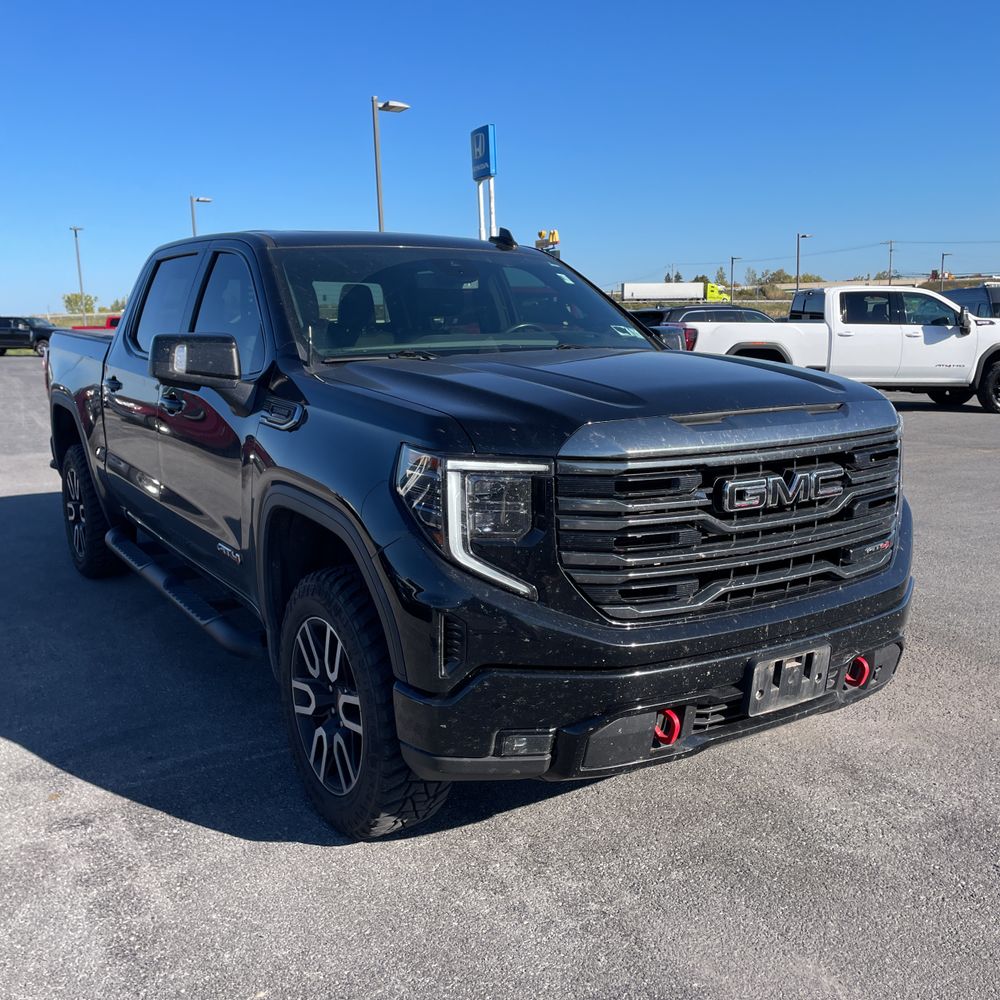 2022 GMC Sierra 1500 AT4