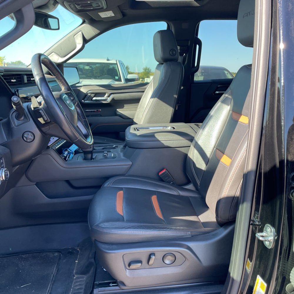 2022 GMC Sierra 1500 AT4