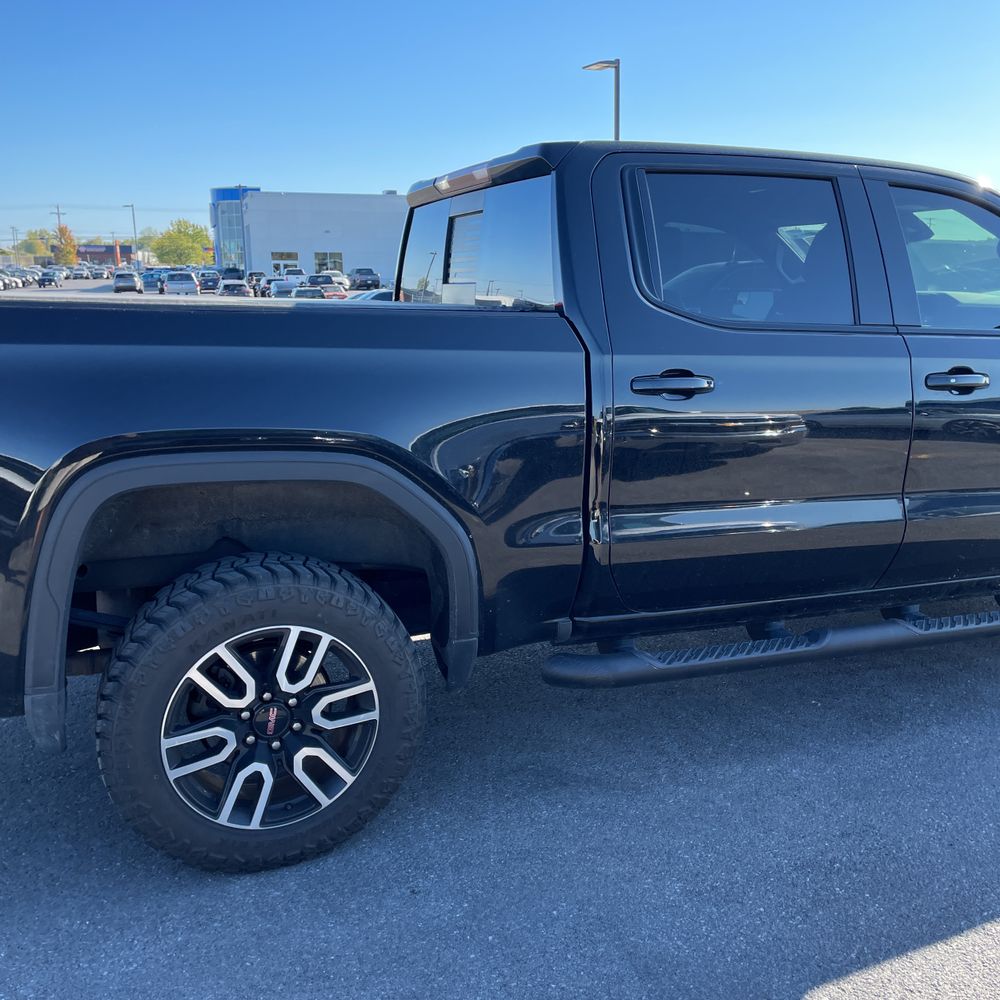 2022 GMC Sierra 1500 AT4