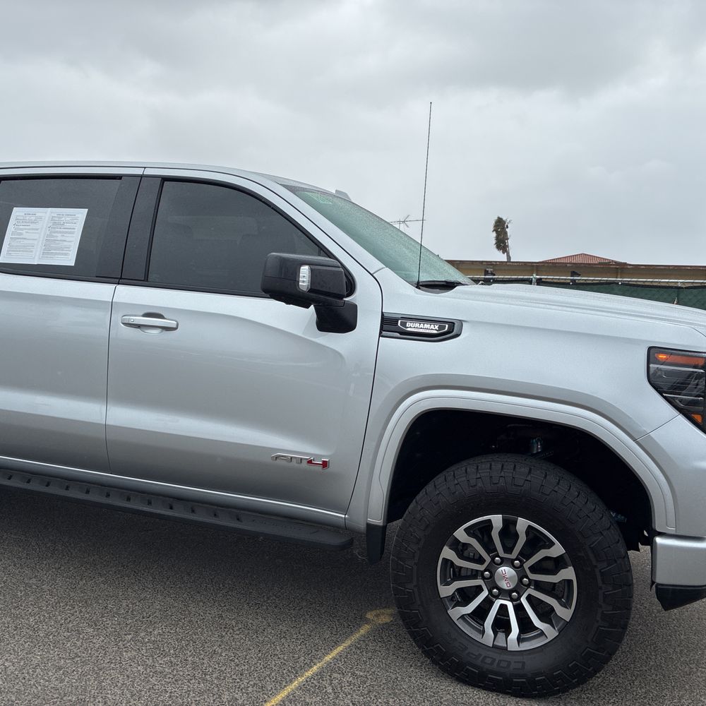 2022 GMC Sierra 1500 AT4