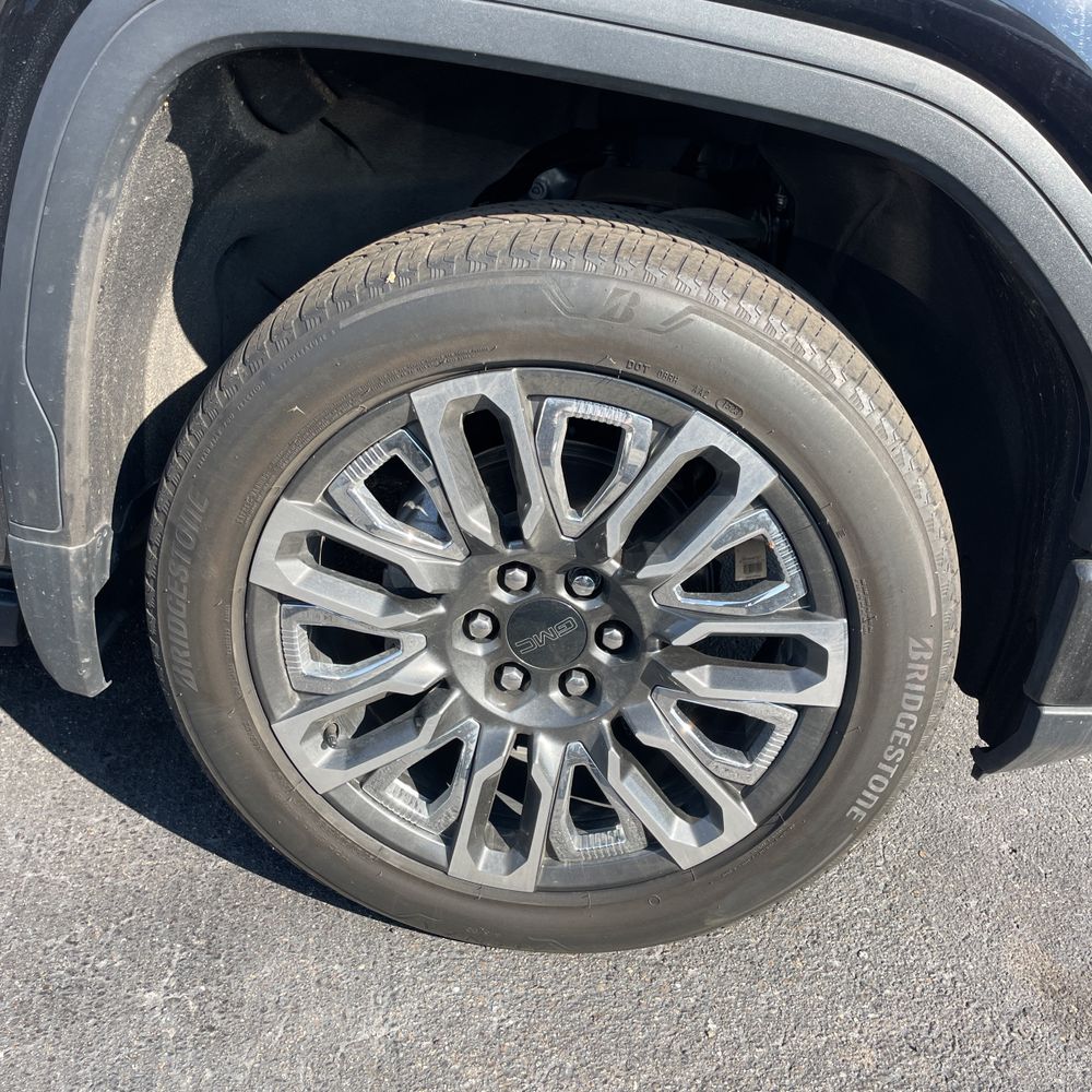 2023 GMC Sierra 1500 Denali Ultimate