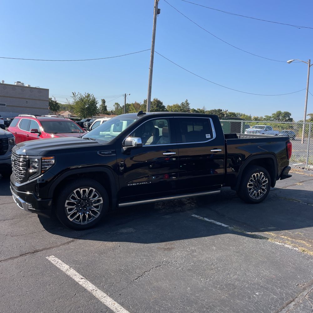 2023 GMC Sierra 1500 Denali Ultimate