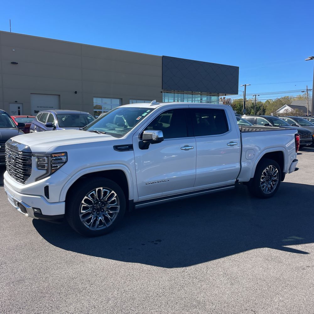 2024 GMC Sierra 1500 Denali Ultimate