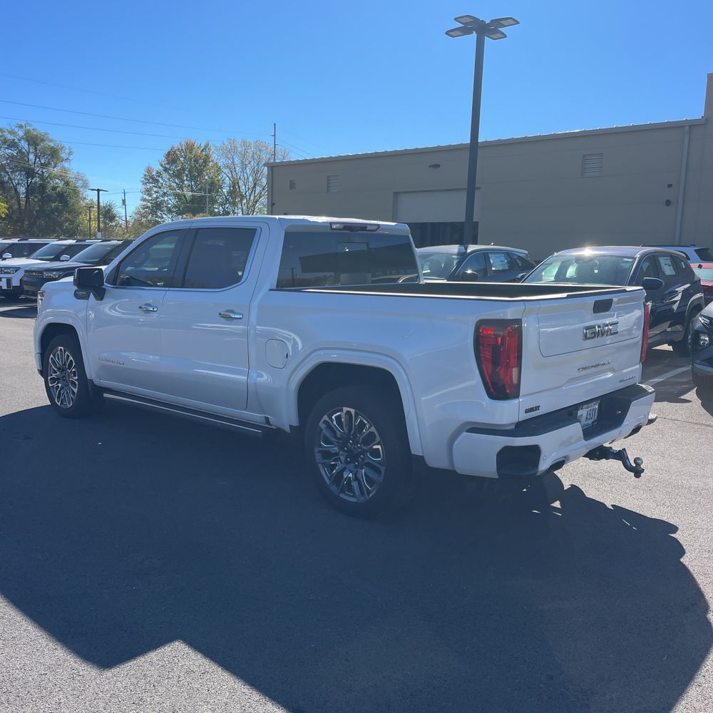 2024 GMC Sierra 1500 Denali Ultimate