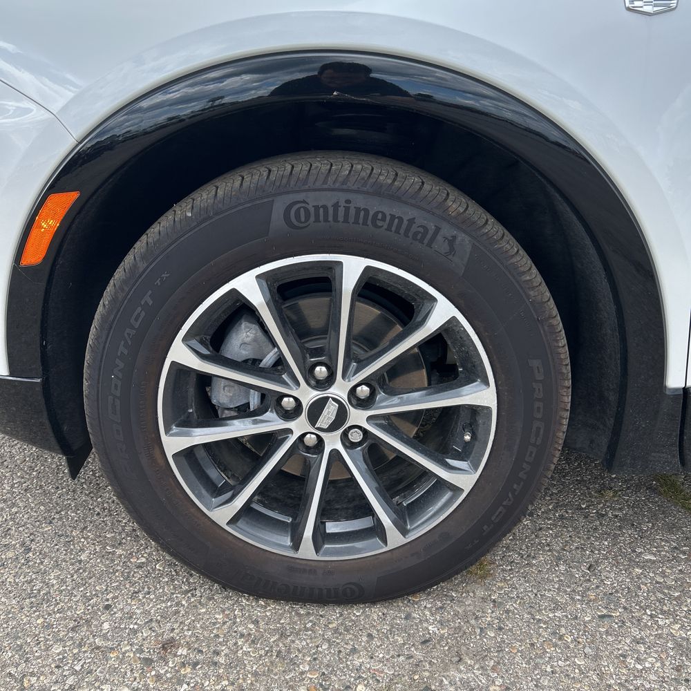 2024 Cadillac XT4 Sport
