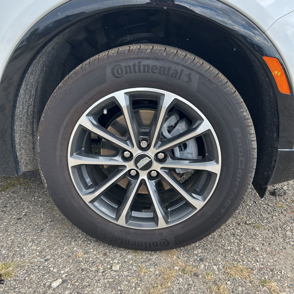 2024 Cadillac XT4 Sport