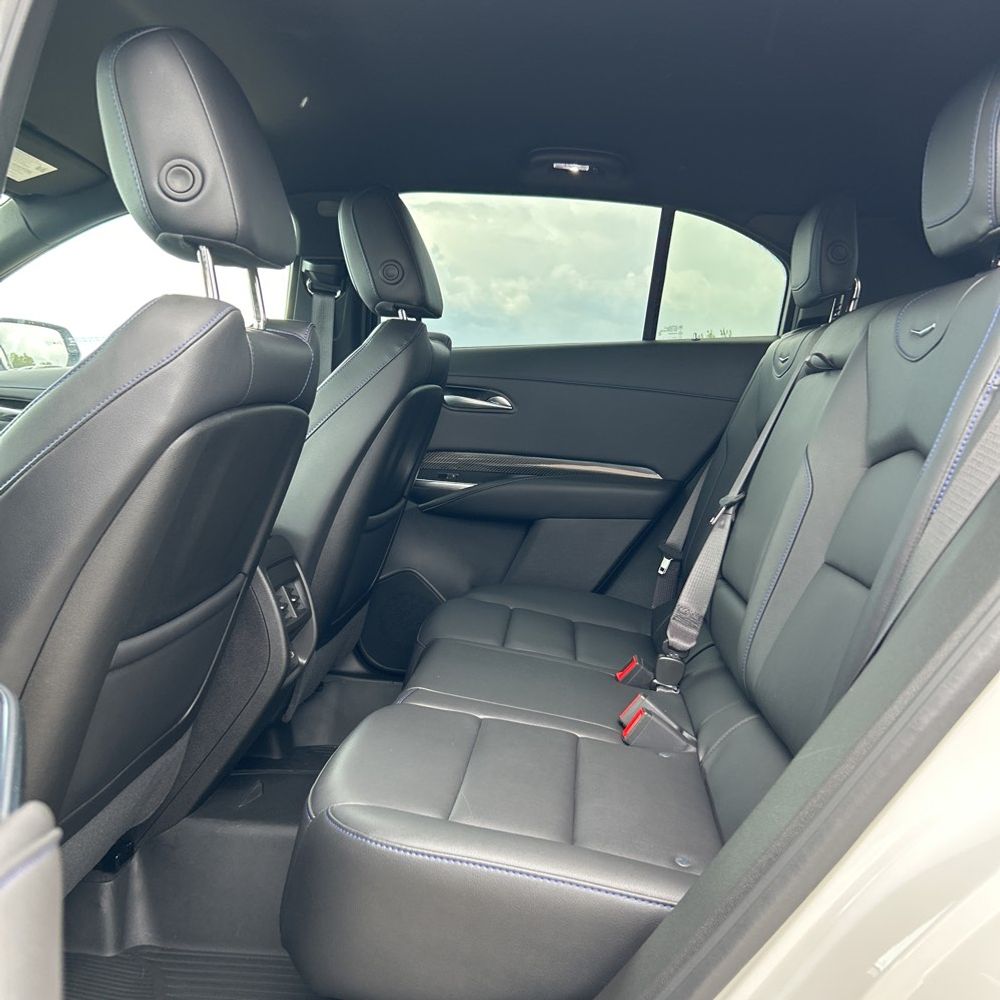 2024 Cadillac XT4 Sport