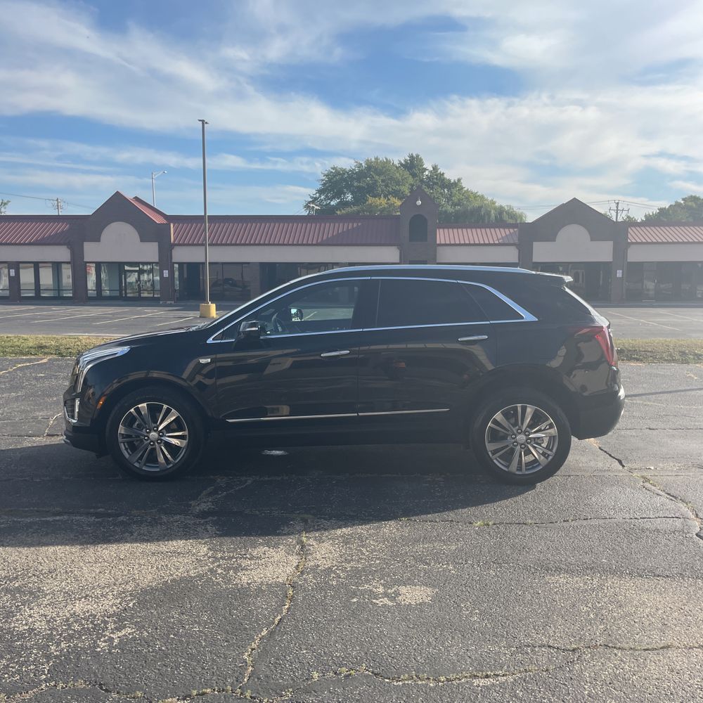 2025 Cadillac XT5 Premium Luxury