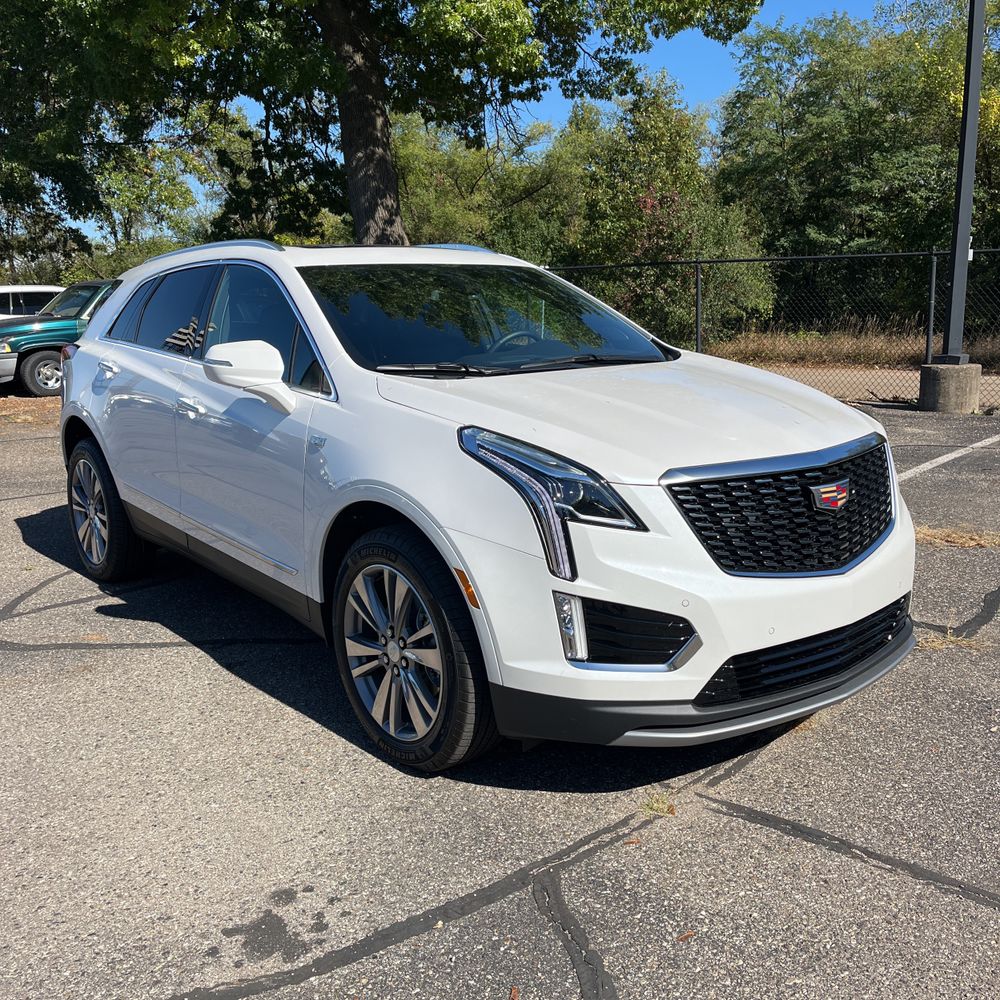 2025 Cadillac XT5 Premium Luxury