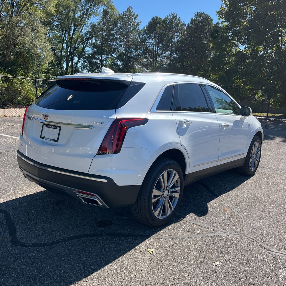 2025 Cadillac XT5 Premium Luxury