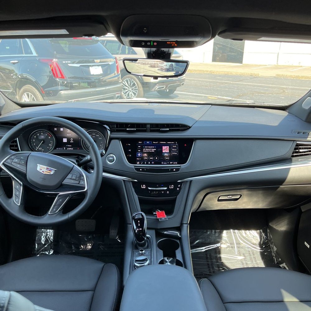 2025 Cadillac XT5 Premium Luxury