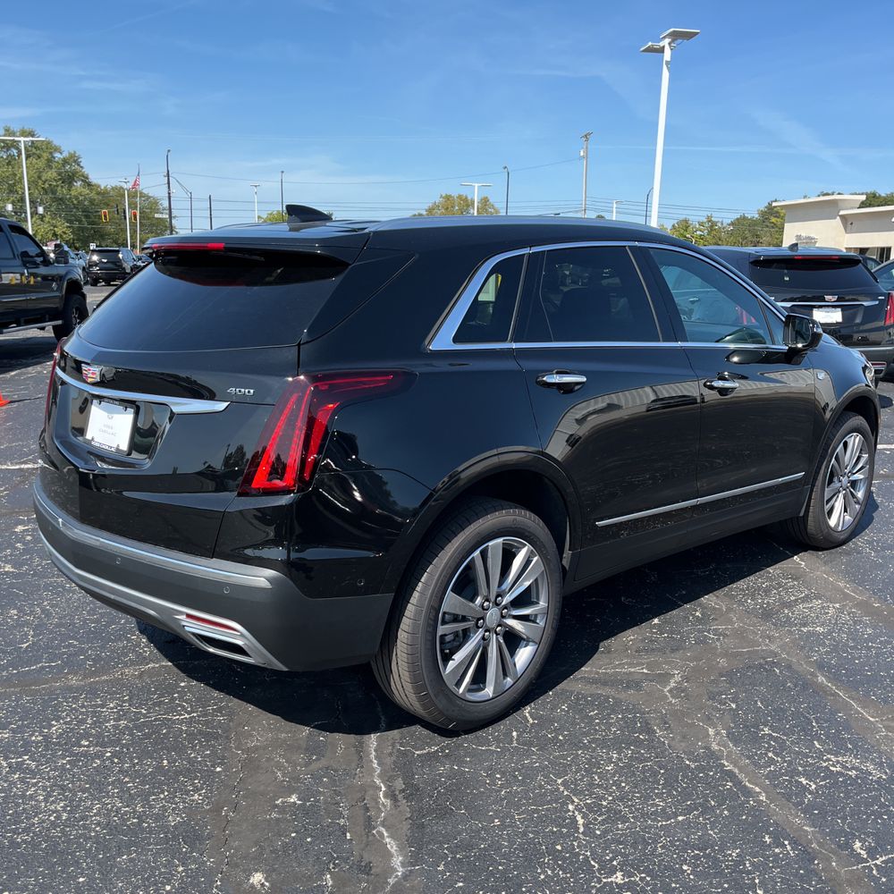 2025 Cadillac XT5 Premium Luxury