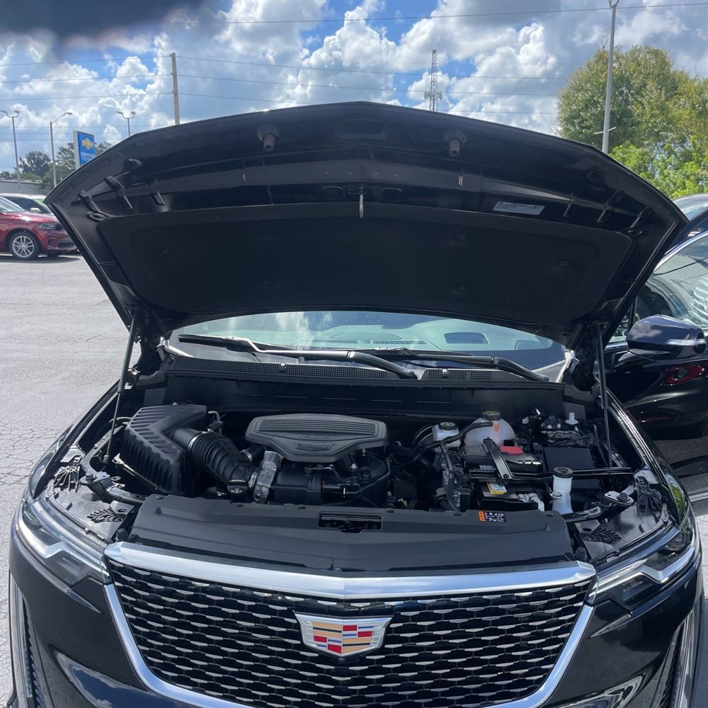 2025 Cadillac XT6 Premium Luxury