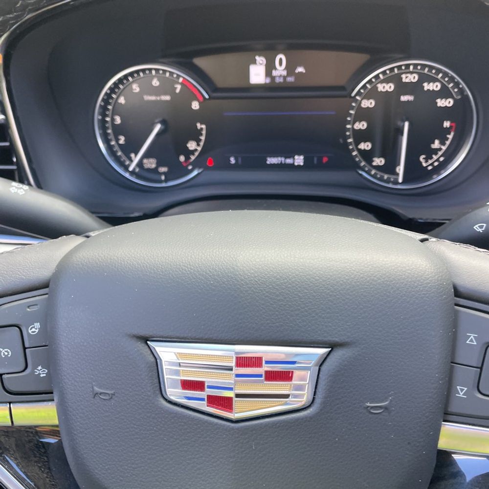2023 Cadillac XT6 Premium Luxury