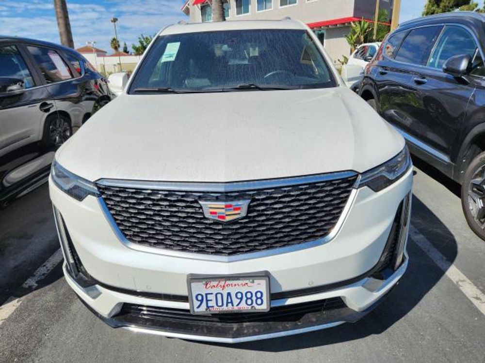 2023 Cadillac XT6 AWD Premium Luxury