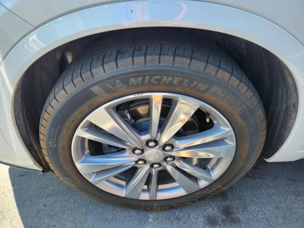 2023 Cadillac XT6 AWD Premium Luxury