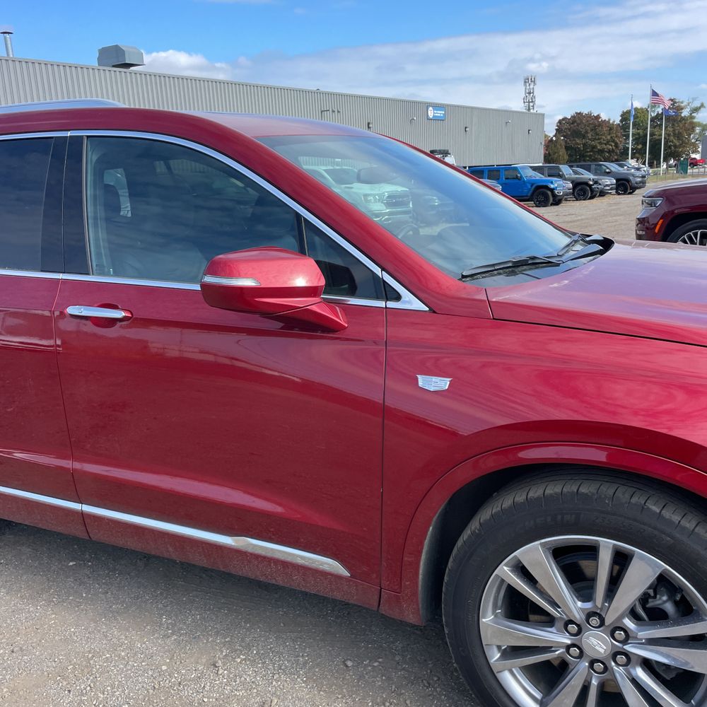 2024 Cadillac XT6 Premium Luxury