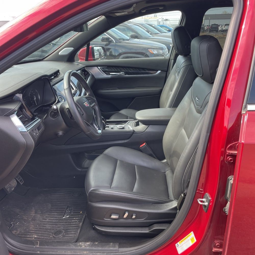 2024 Cadillac XT6 Premium Luxury