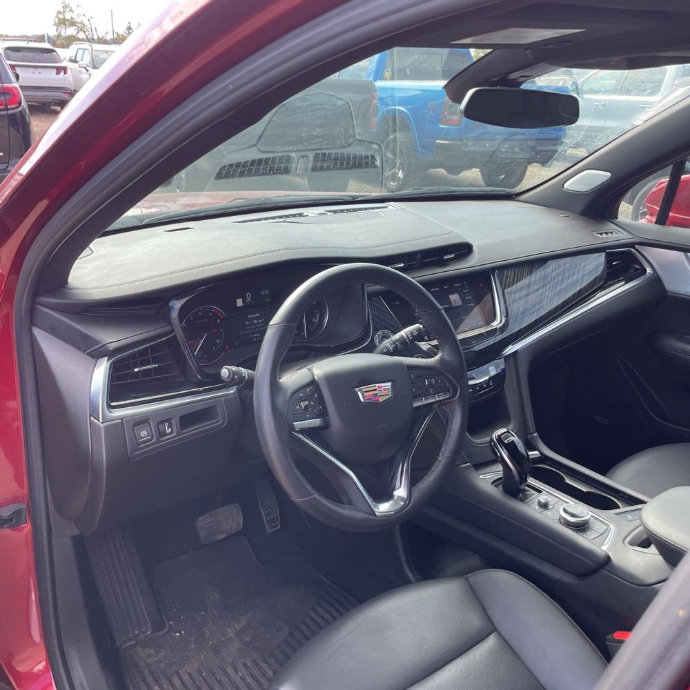 2024 Cadillac XT6 Premium Luxury