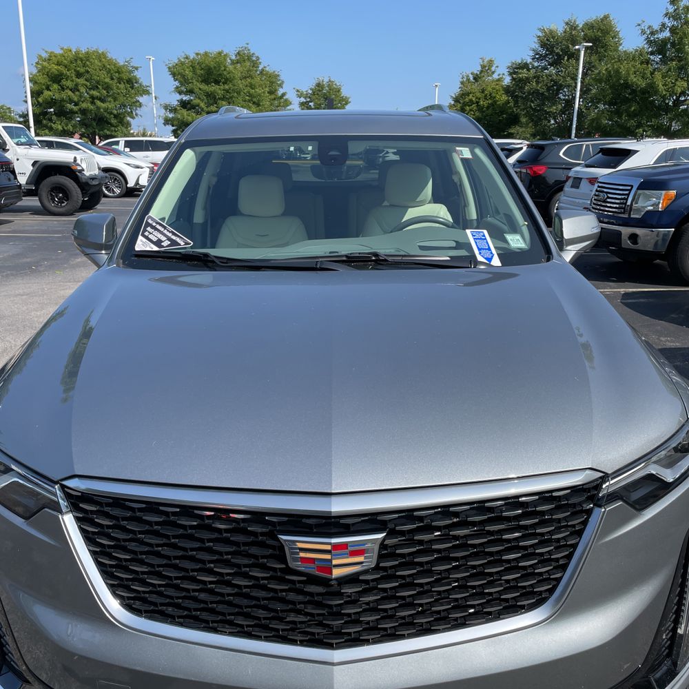 2024 Cadillac XT6 Premium Luxury