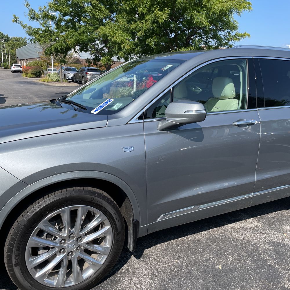 2024 Cadillac XT6 Premium Luxury
