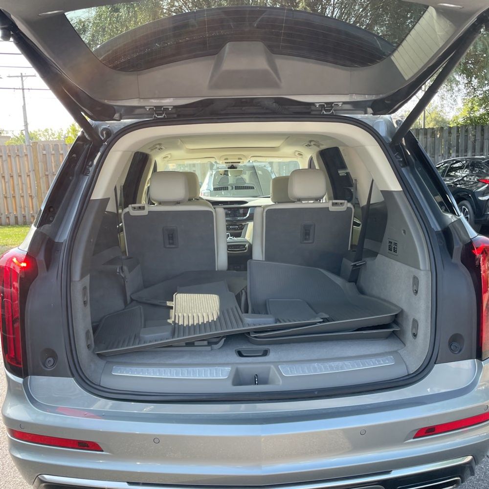 2024 Cadillac XT6 Premium Luxury