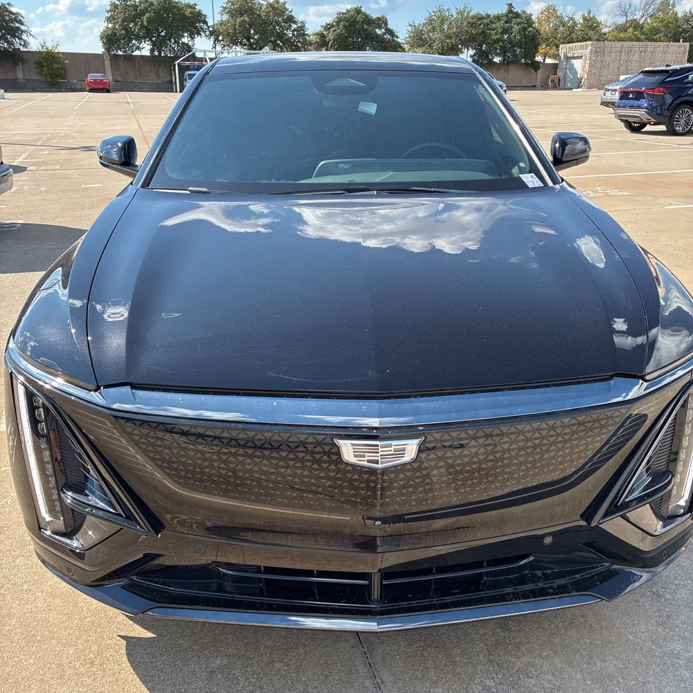 2024 Cadillac LYRIQ Sport 1