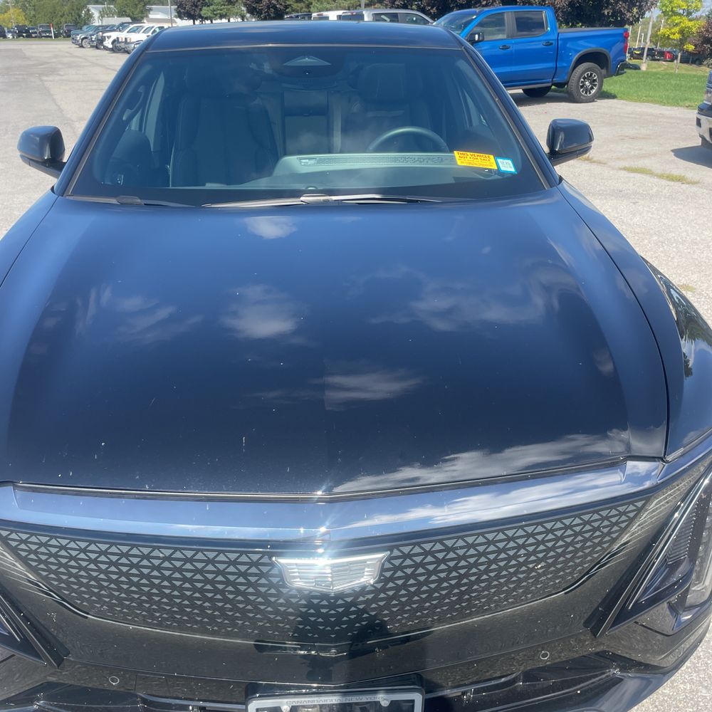 2025 Cadillac Lyriq Sport 1