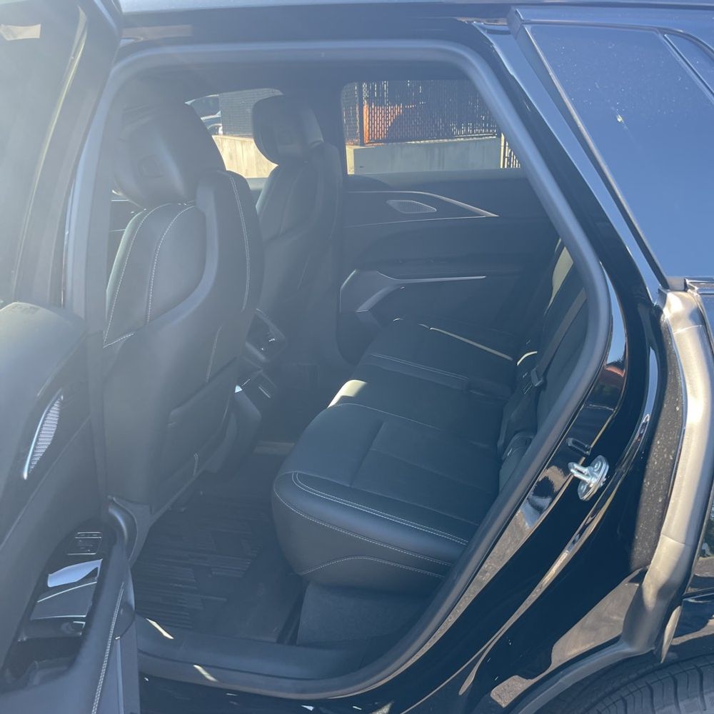 2025 Cadillac LYRIQ Sport 2