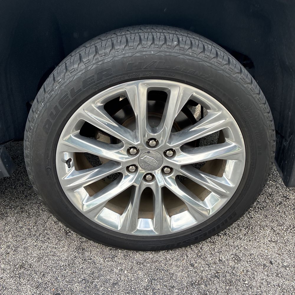 2018 Cadillac Escalade Luxury