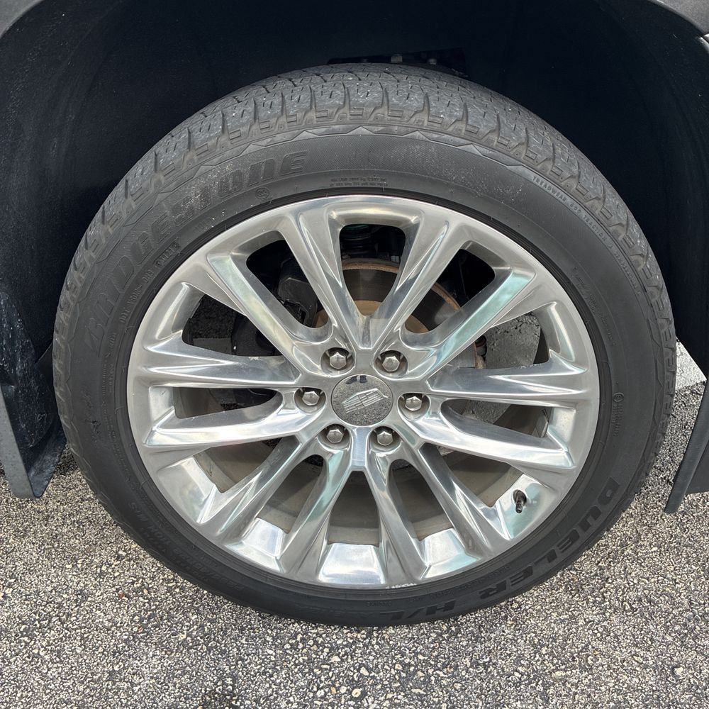 2018 Cadillac Escalade Luxury