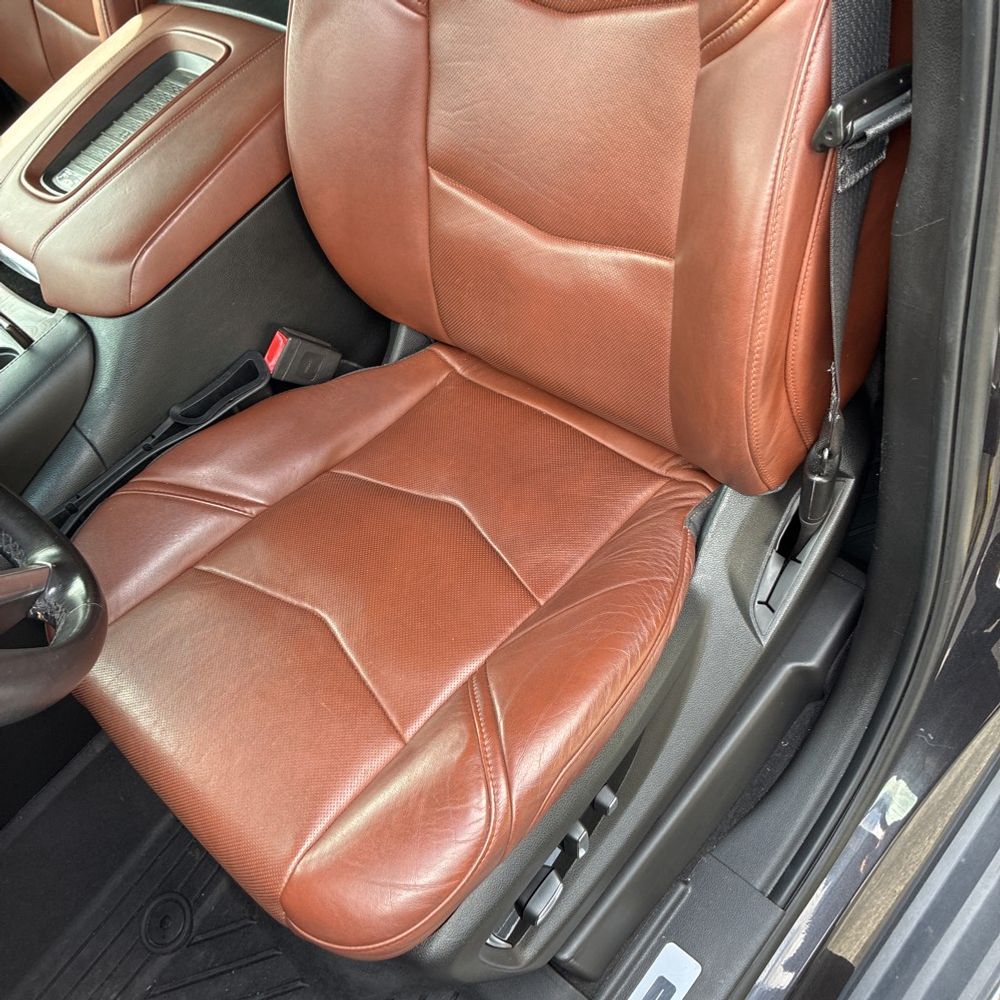 2018 Cadillac Escalade Luxury