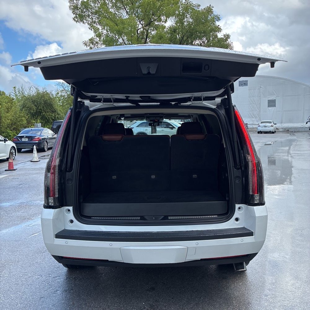 2020 Cadillac Escalade Premium Luxury