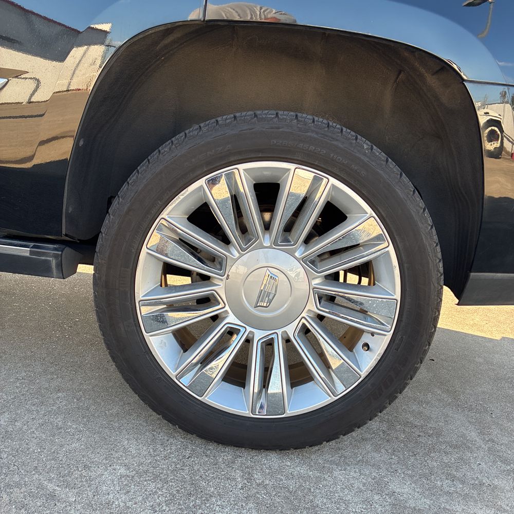 2019 Cadillac Escalade Platinum