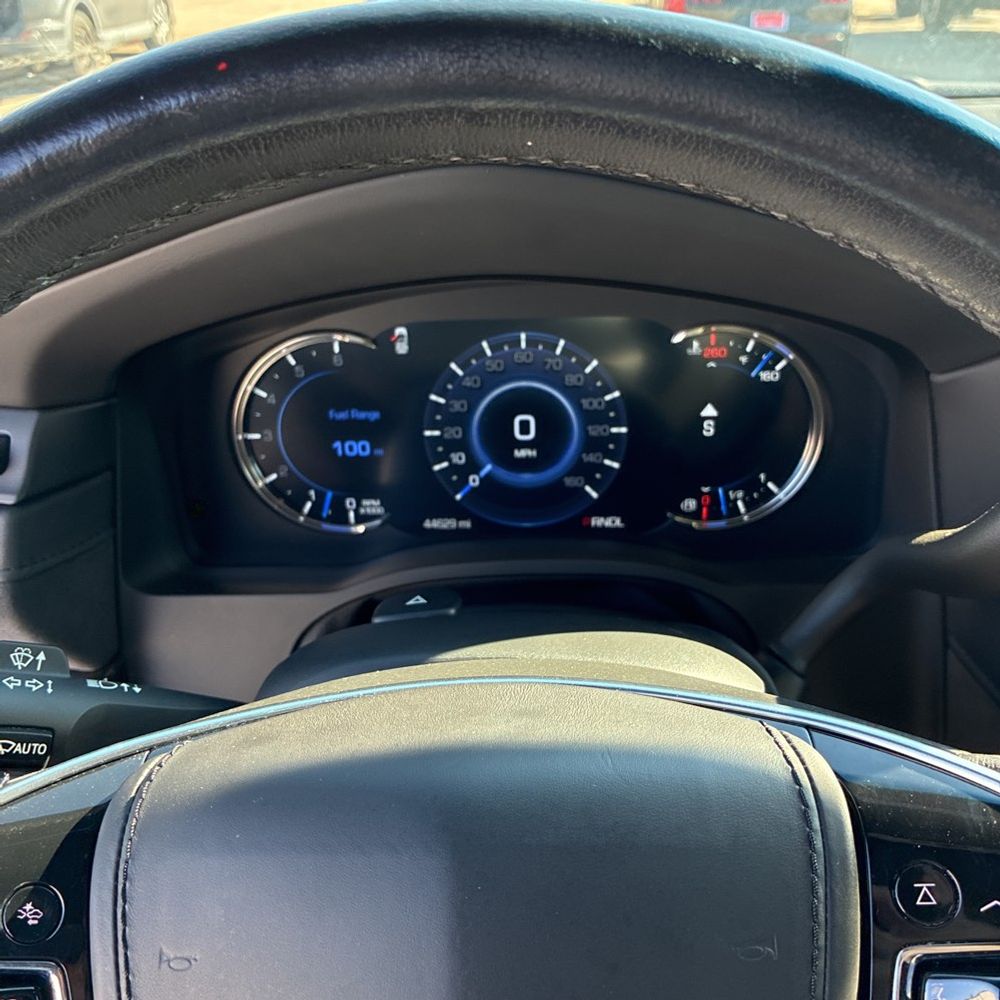 2019 Cadillac Escalade Platinum