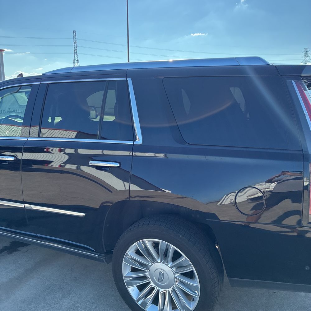 2019 Cadillac Escalade Platinum