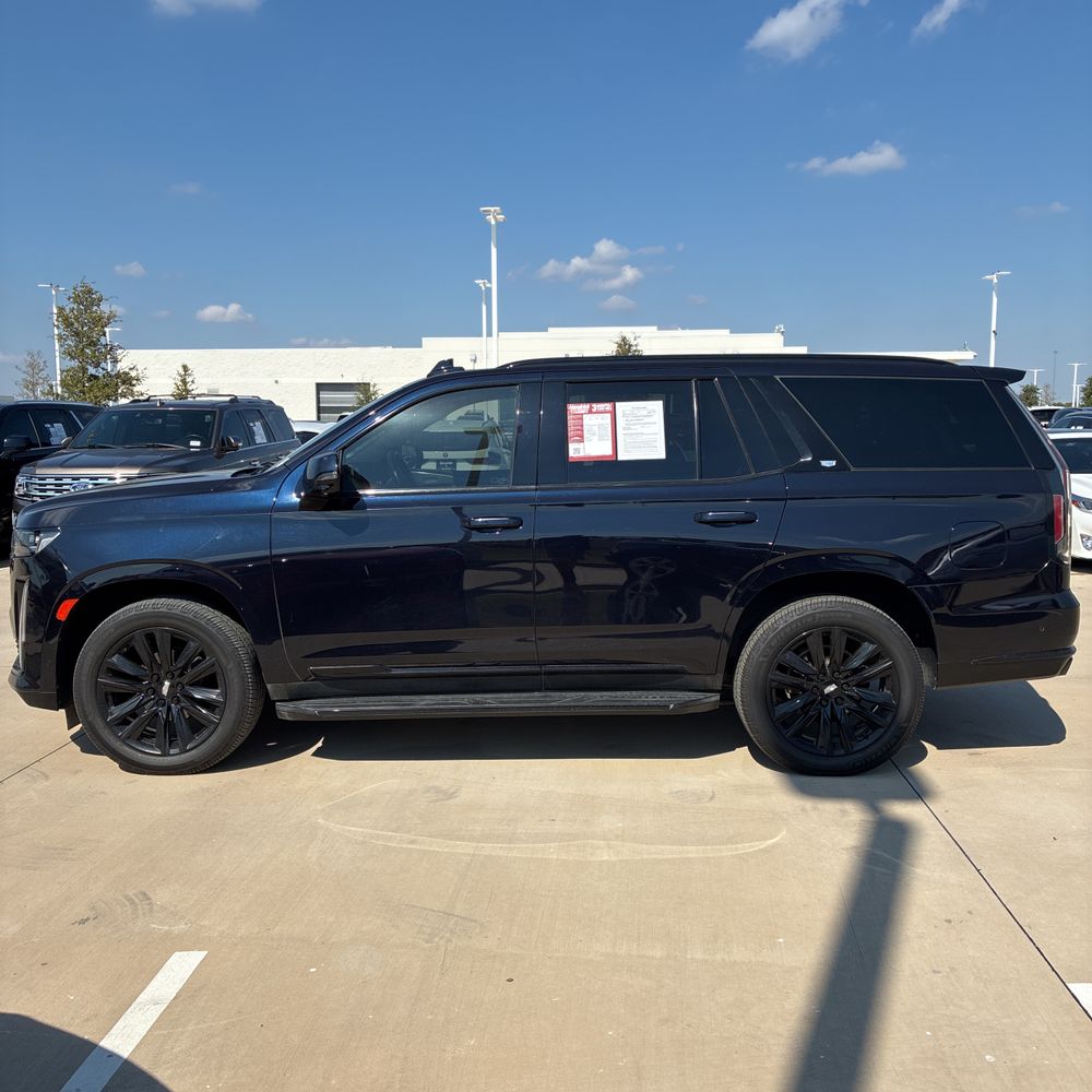 2022 Cadillac Escalade Sport