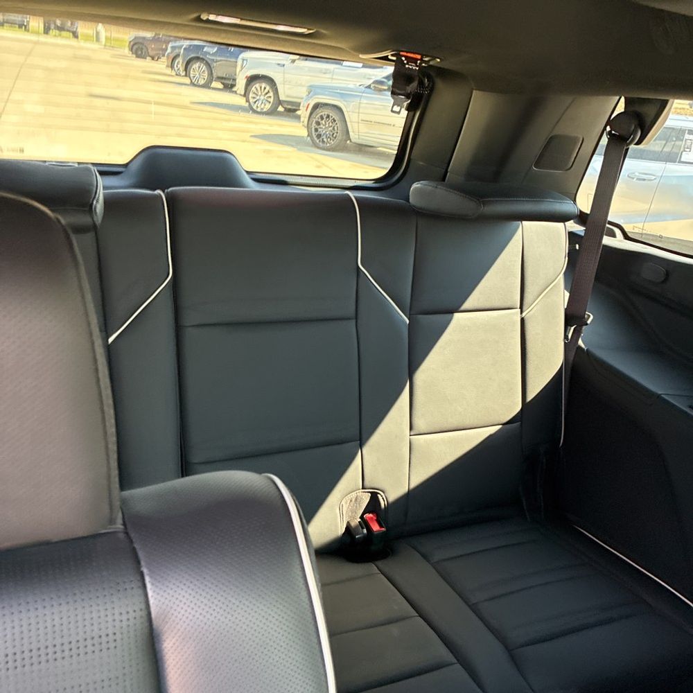 2022 Cadillac Escalade Sport