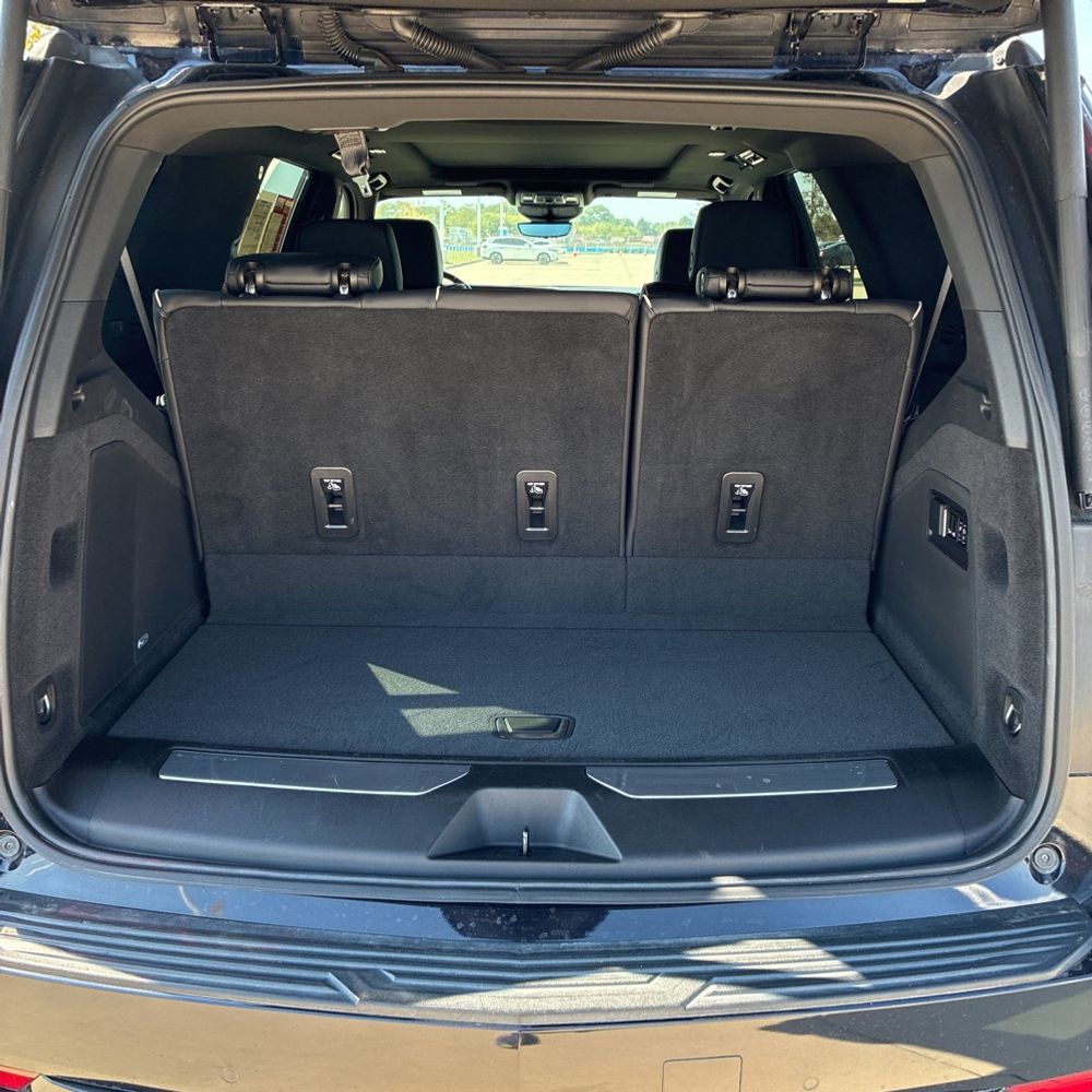 2022 Cadillac Escalade Sport