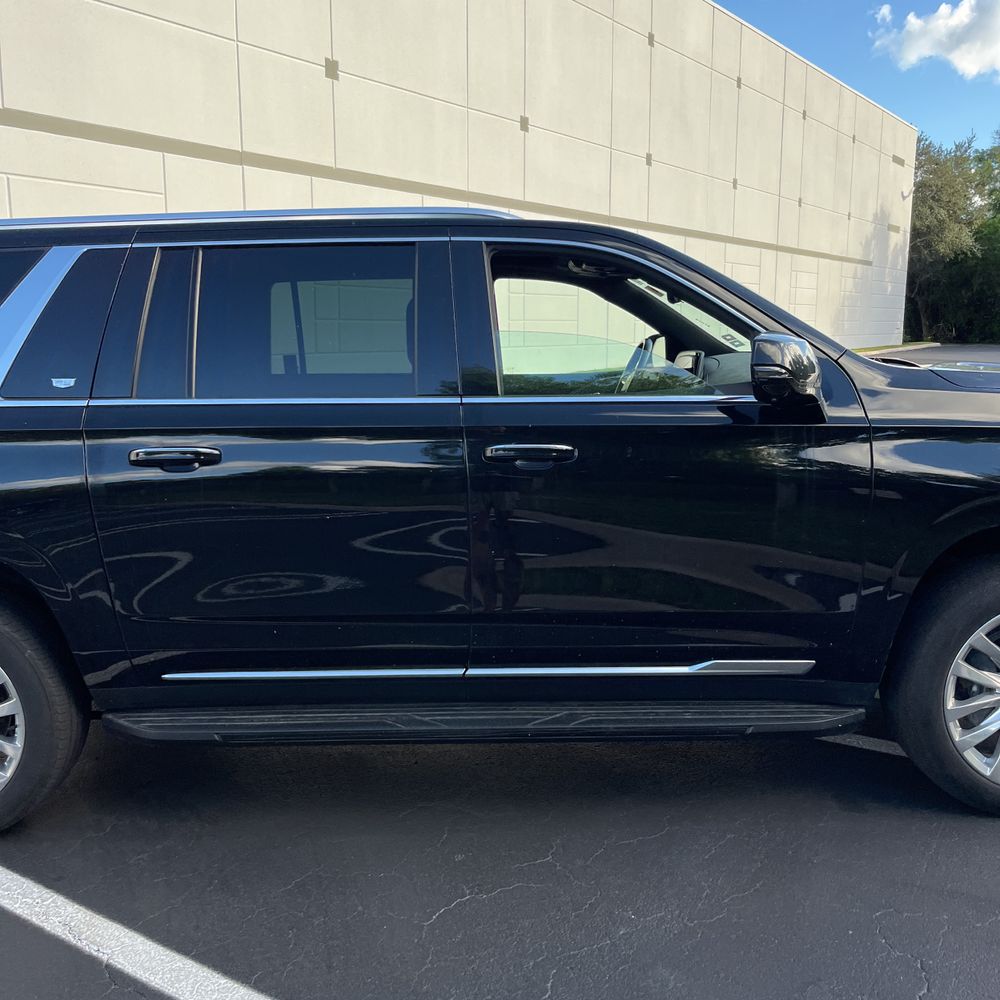 2023 Cadillac Escalade ESV Premium Luxury