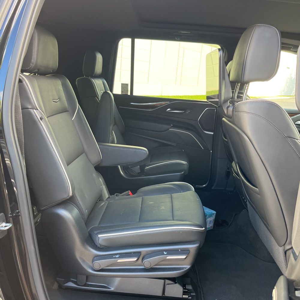 2023 Cadillac Escalade ESV Premium Luxury