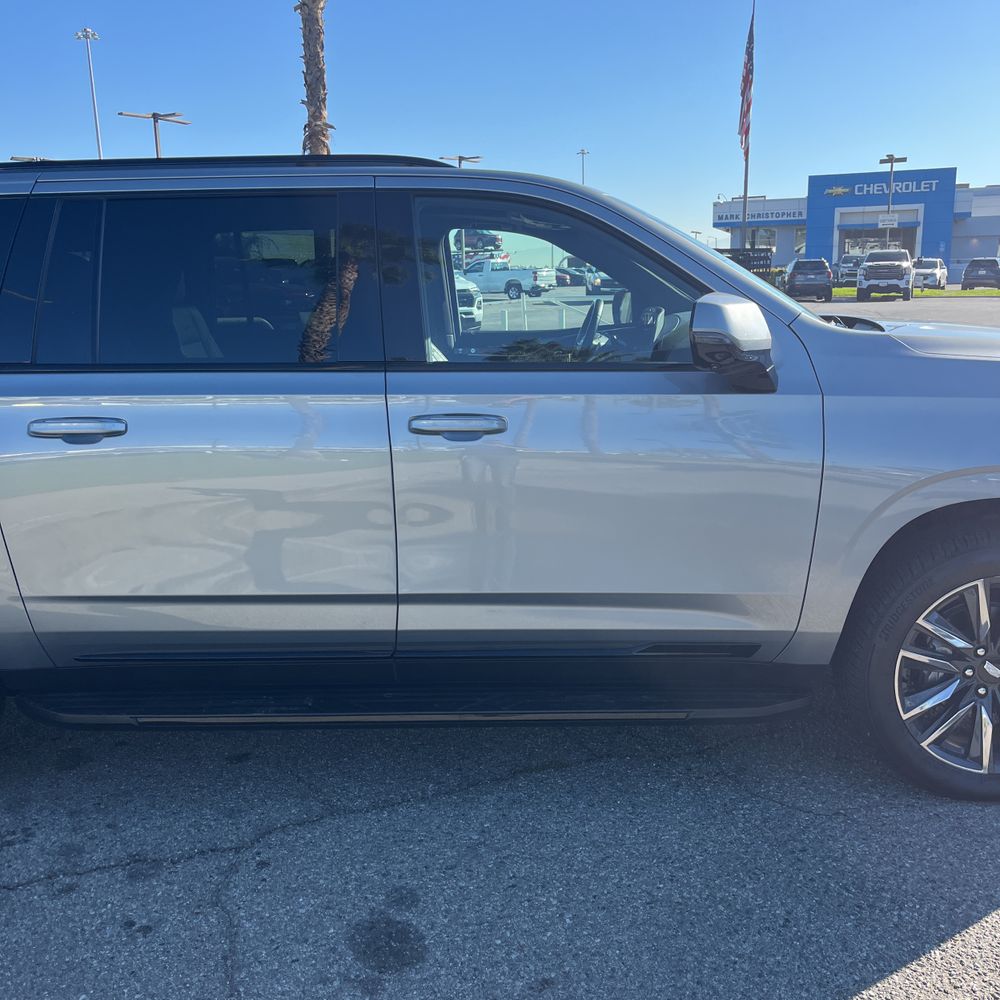 2024 Cadillac Escalade ESV Sport