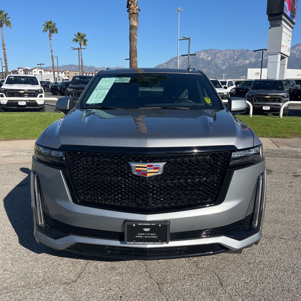 2024 Cadillac Escalade ESV Sport