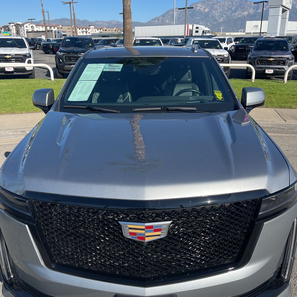 2024 Cadillac Escalade ESV Sport