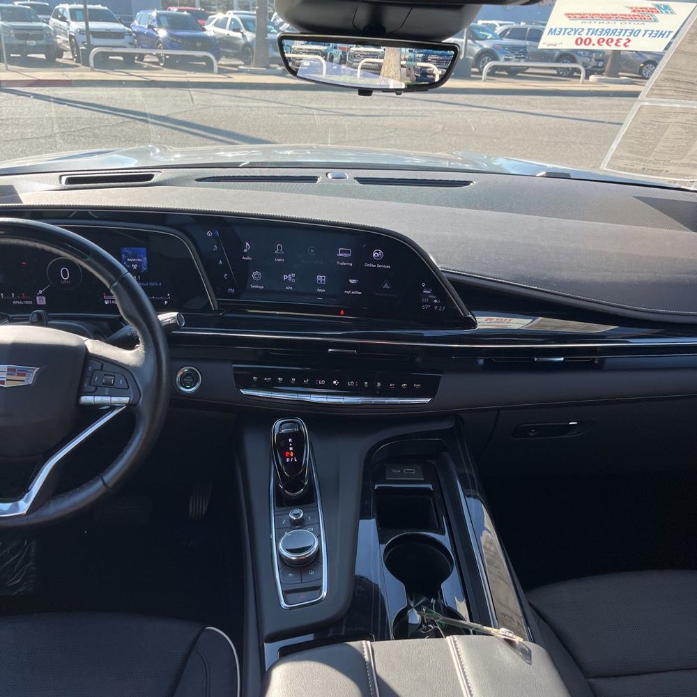 2024 Cadillac Escalade ESV Sport