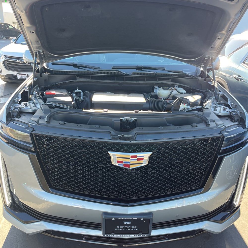 2024 Cadillac Escalade ESV Sport