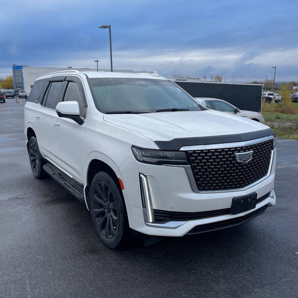 2022 Cadillac Escalade Luxury