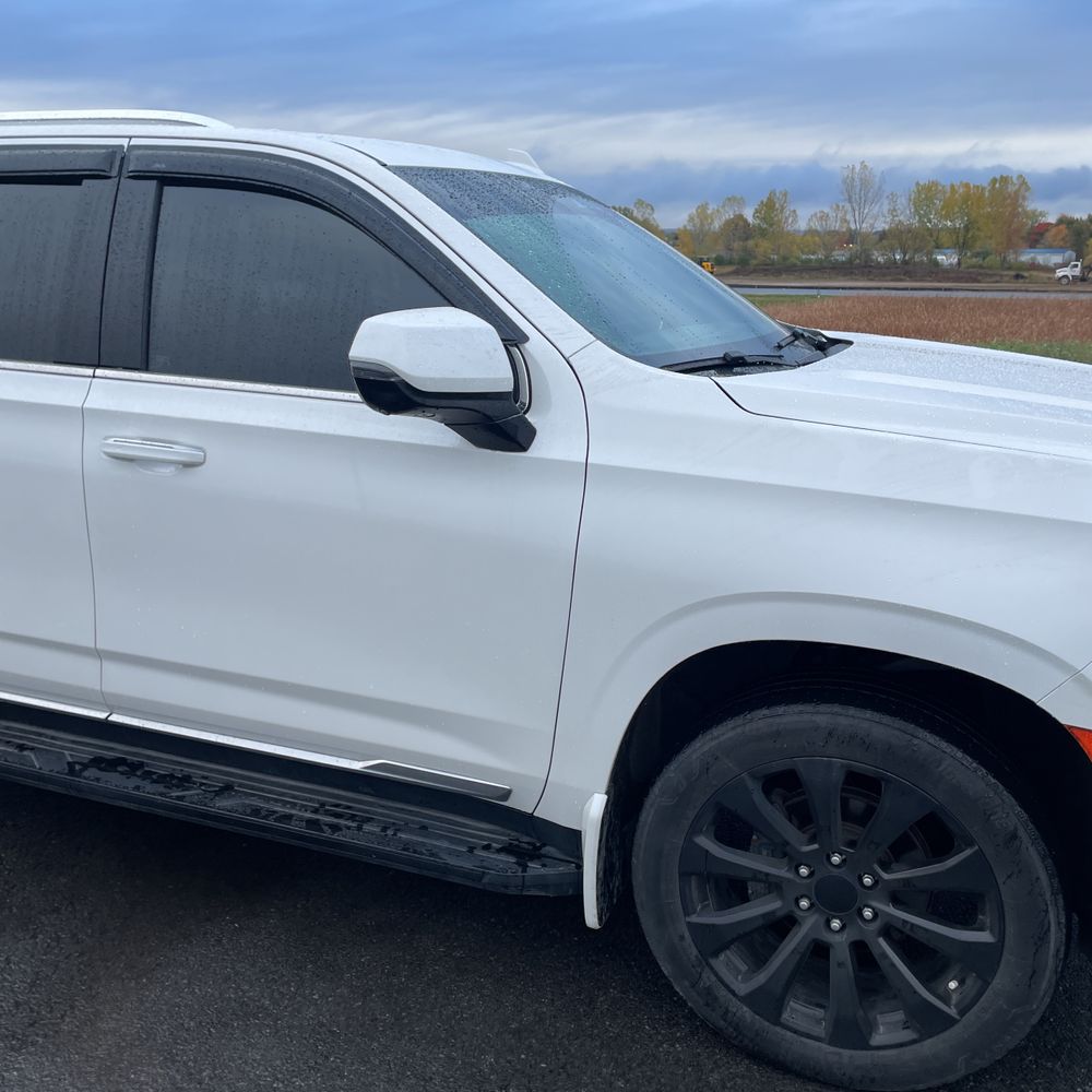 2022 Cadillac Escalade Luxury