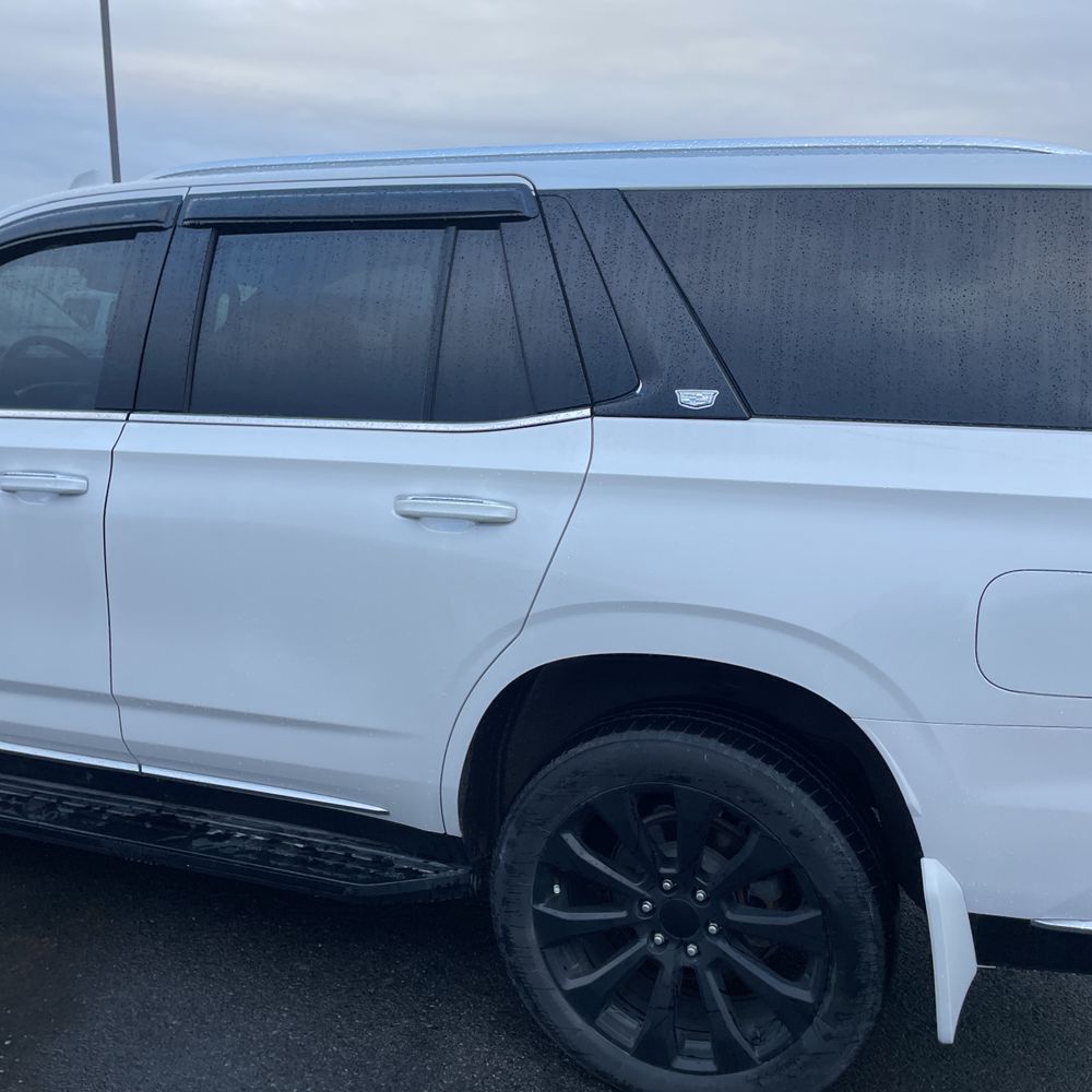 2022 Cadillac Escalade Luxury